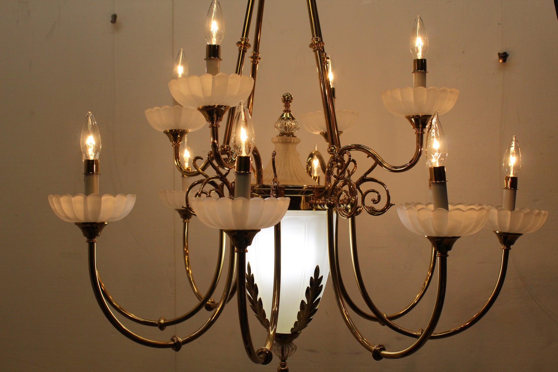 Georigan-Style Polished Brass 12-Arm Chandelier