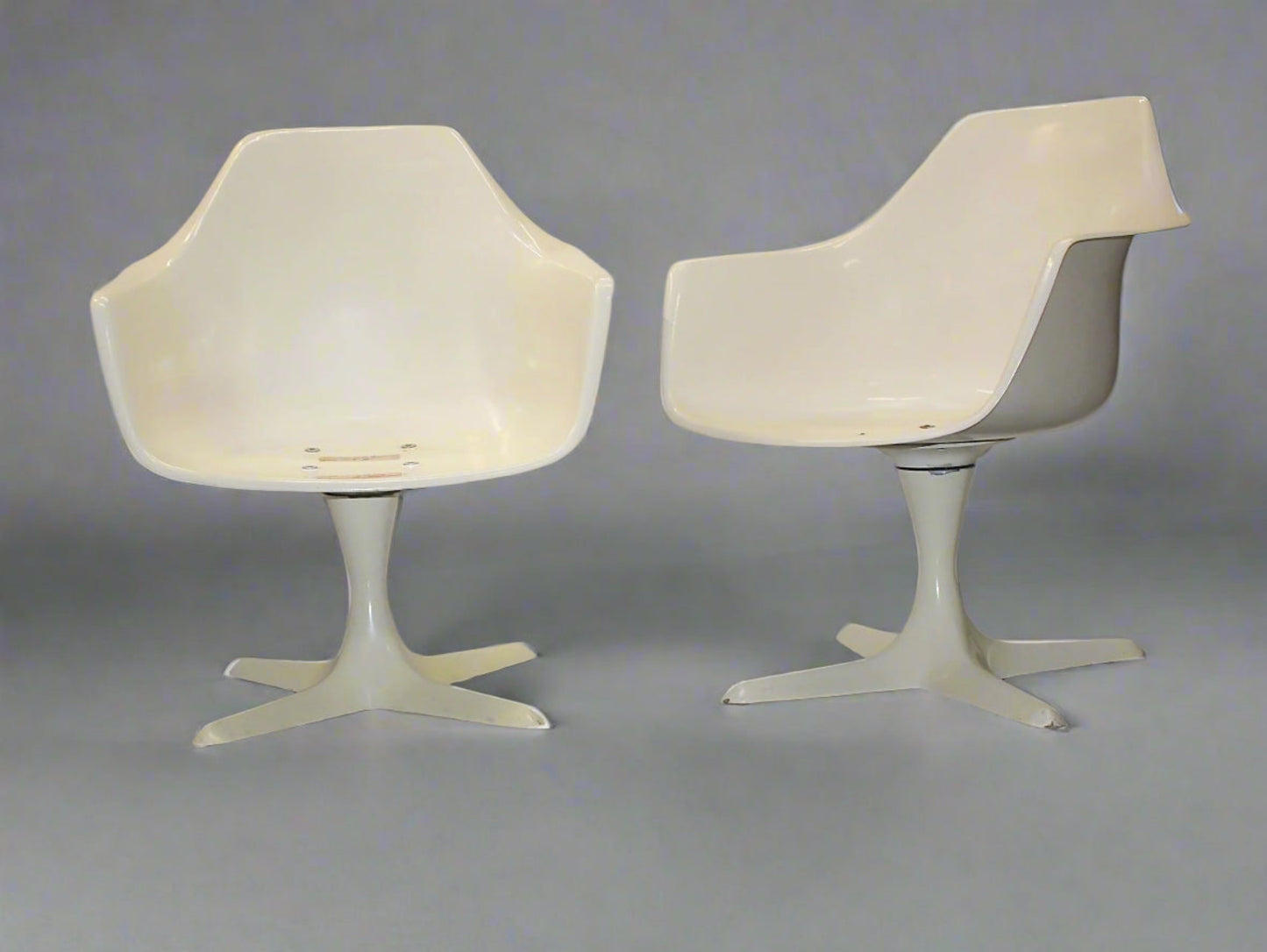 1950s Burke Tulip Chairs | Set of 2