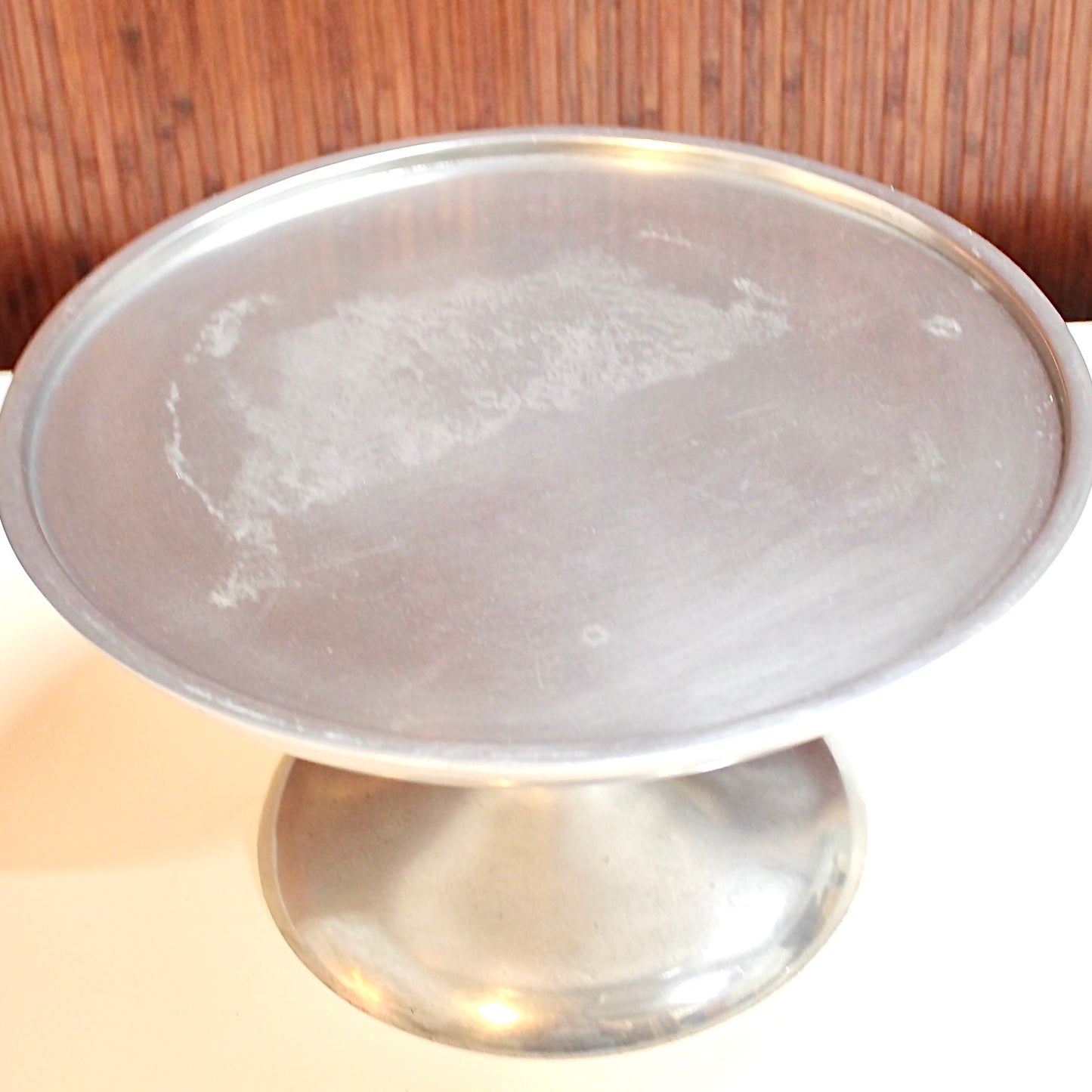 Aluminum Pedestal Cake Stand