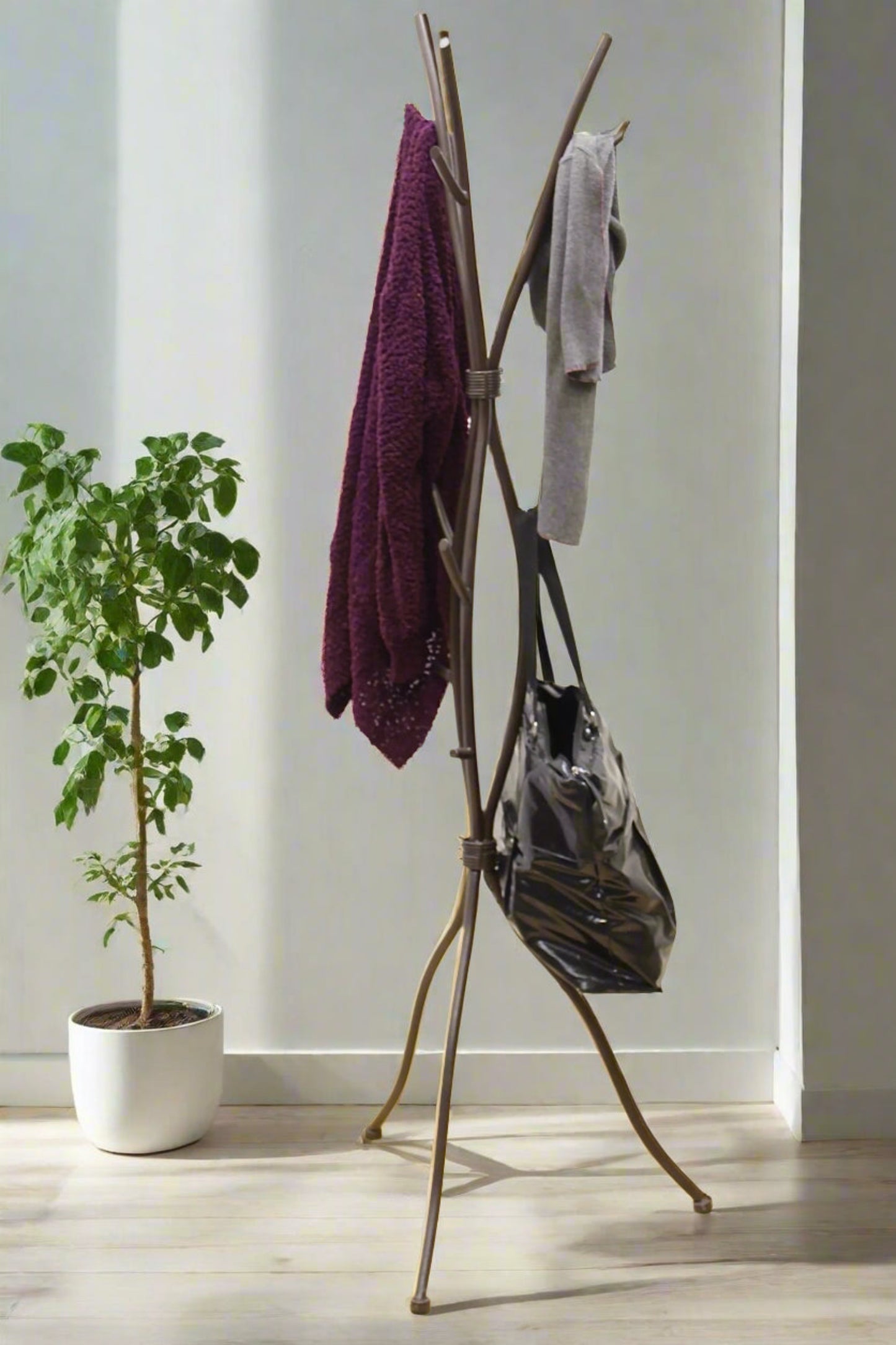 Metal Freestanding Tree Branch Coat Rack