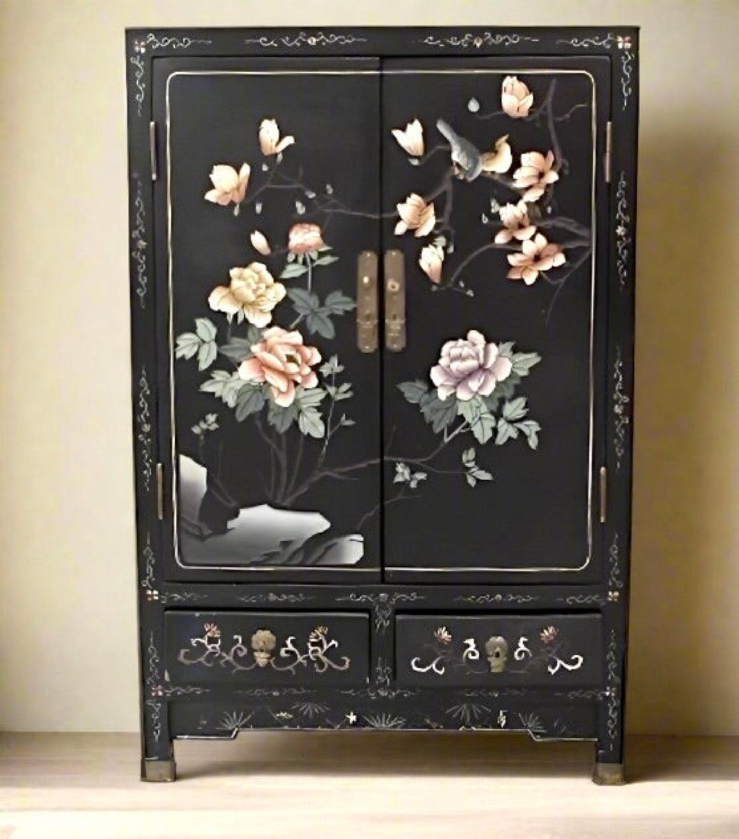 Vintage Asian Chinoiserie Black Lacquer Cabinet.