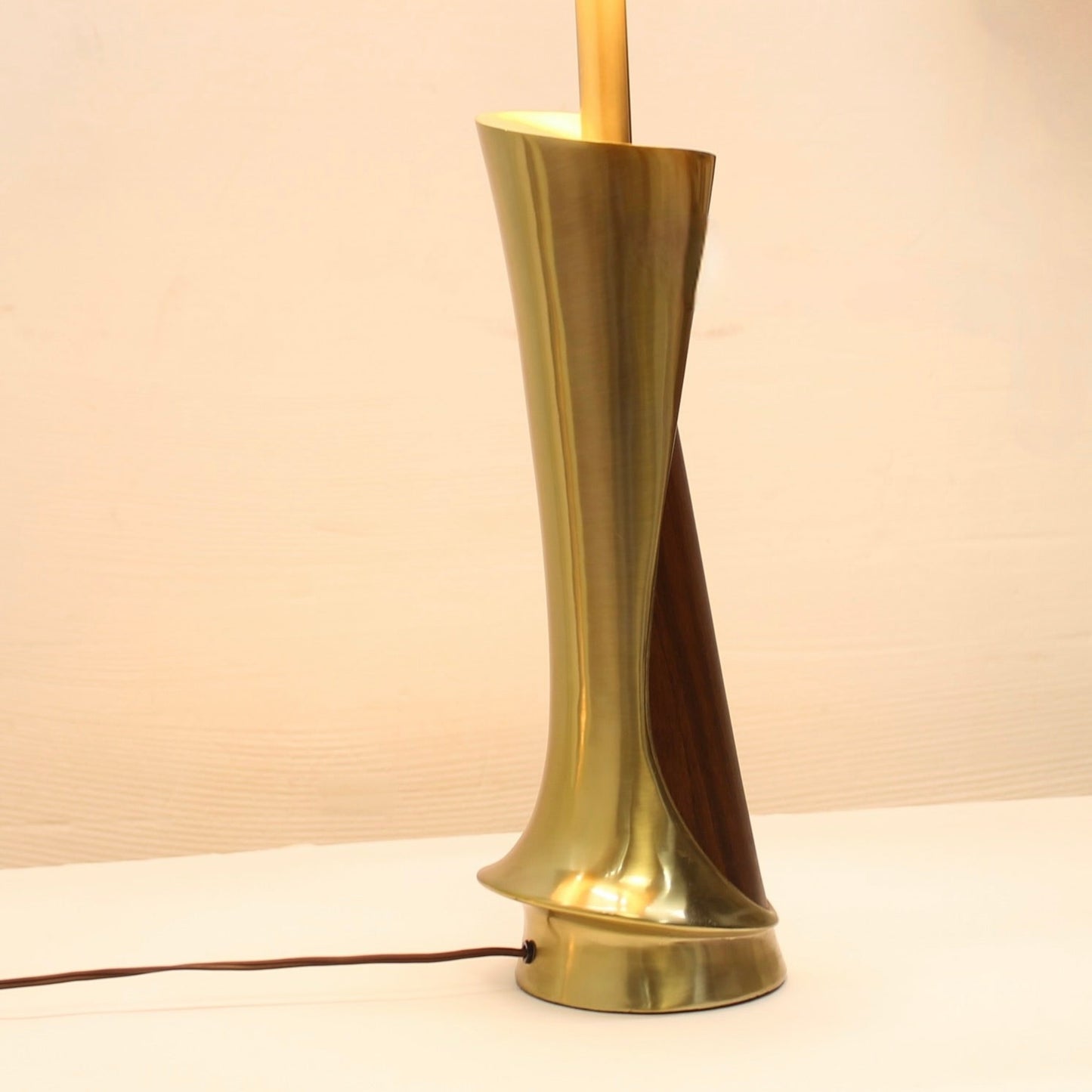 mid-century modern brass and wood veneer table lamp 