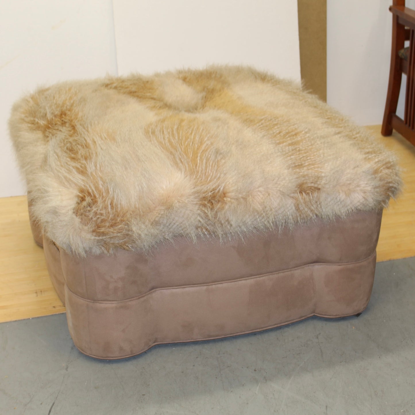 Xlarge Rolling Ottoman